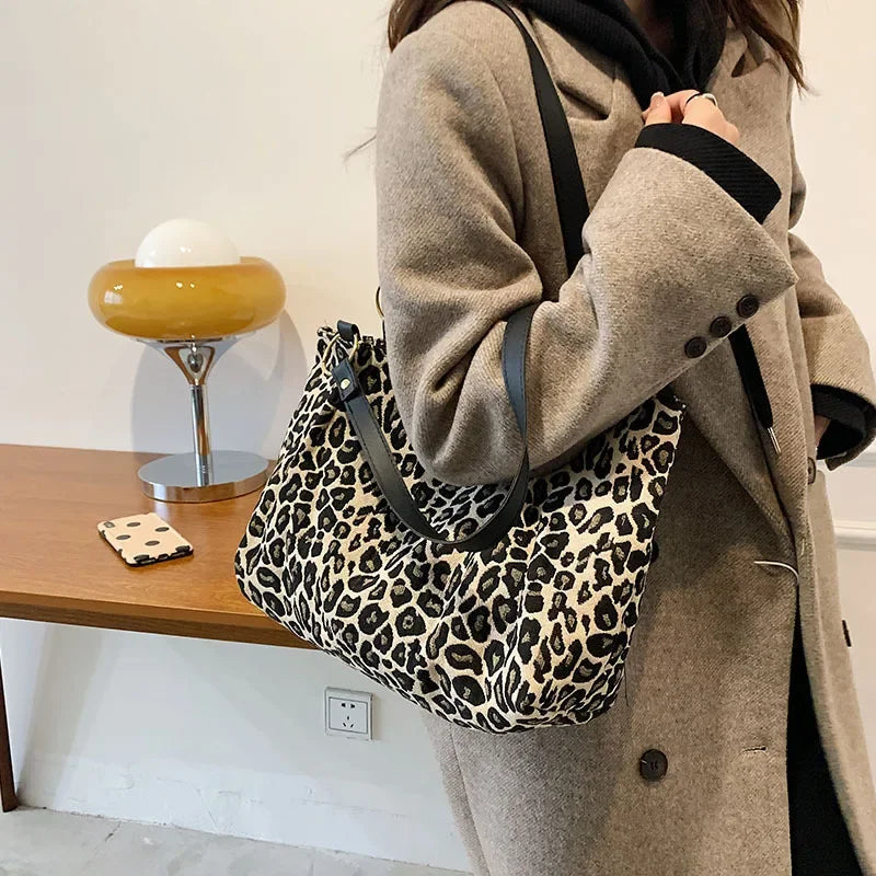 Women Popular Handbags Large Capacity Leopard Shoulder  2024 New Fashion